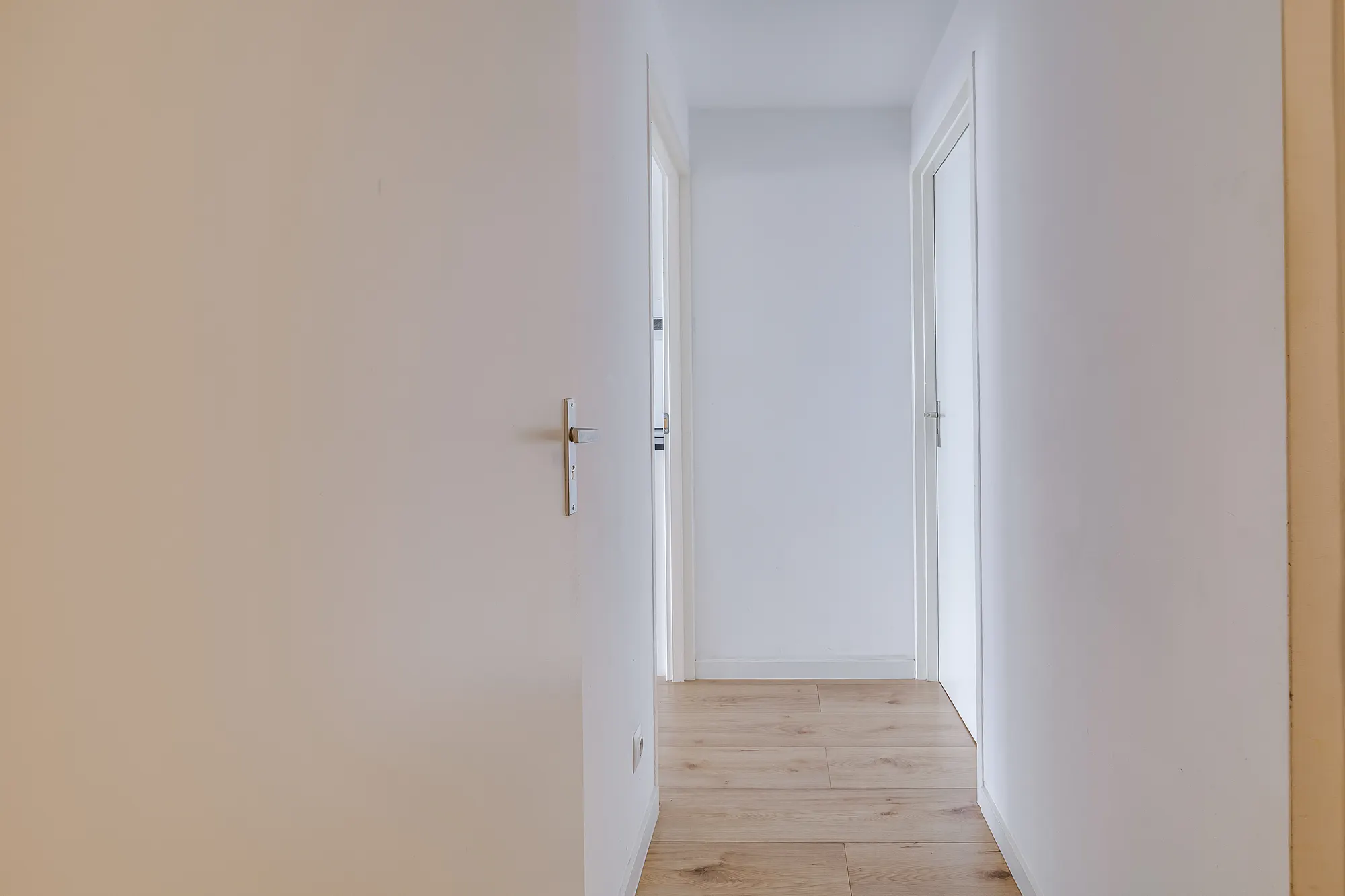 Antonlaan 120-A, Zeist, hallway with doors to the different rooms