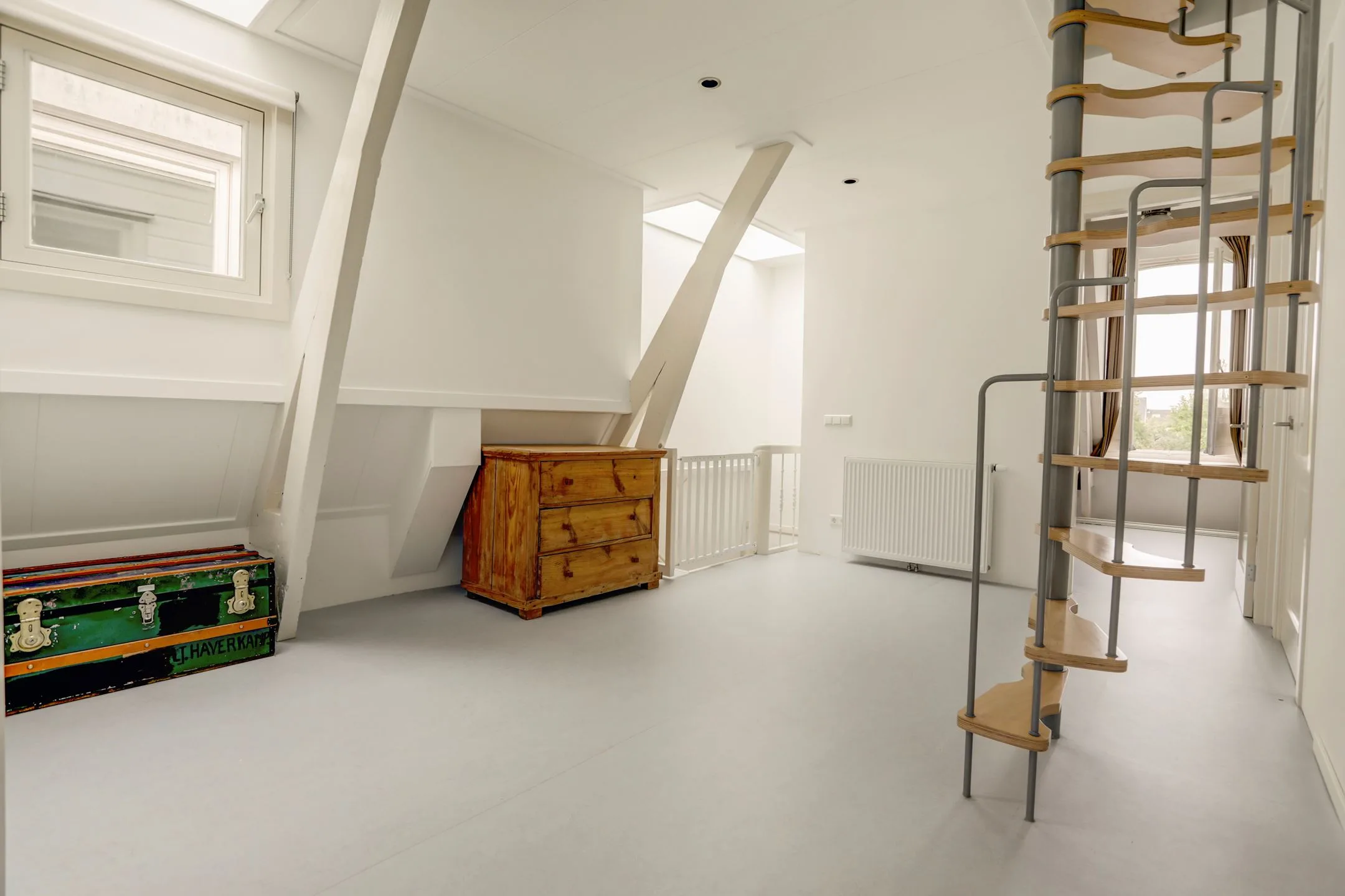 Eerste Helmersstraat 112-III+IV, Amsterdam — interieur