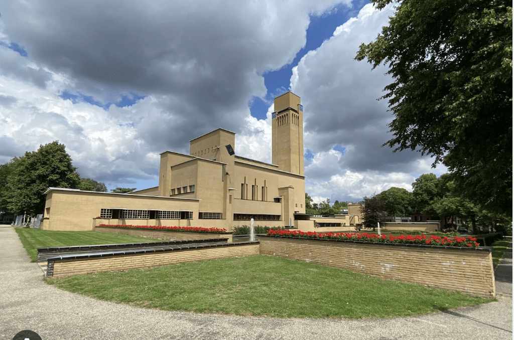 Hilversum Buying Guide: Neighborhoods, Prices & Living in 2026