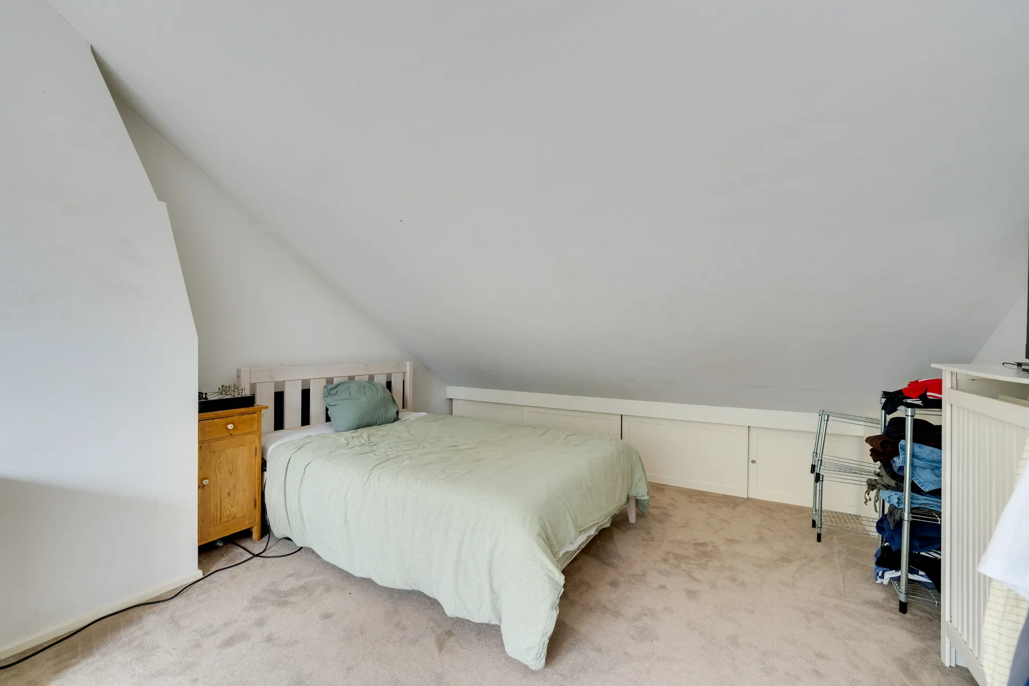 Zeelandstraat 34 III, Amsterdam — kamer onder de kap